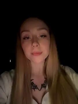 white_godness live sex cam