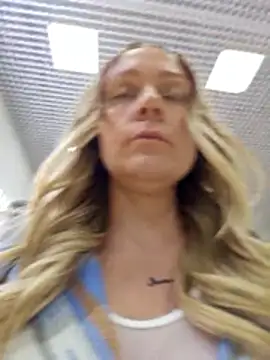 Bondgirl_013 live sex cam