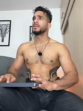 Maximiliano_ford live sex cam