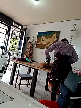 PaulinaLondra2 live sex cam