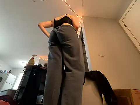 Snowbunnycake_131 live sex cam