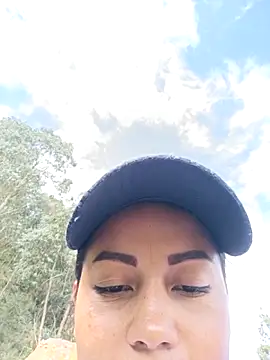 _andrea30 live sex cam