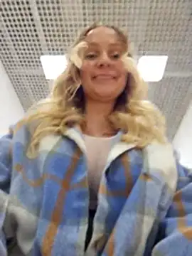 Bondgirl_013 live sex cam