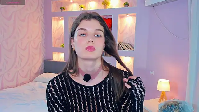 FloraDobb live sex cam