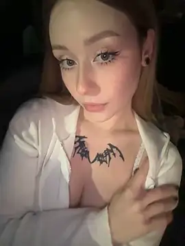 white_godness live sex cam