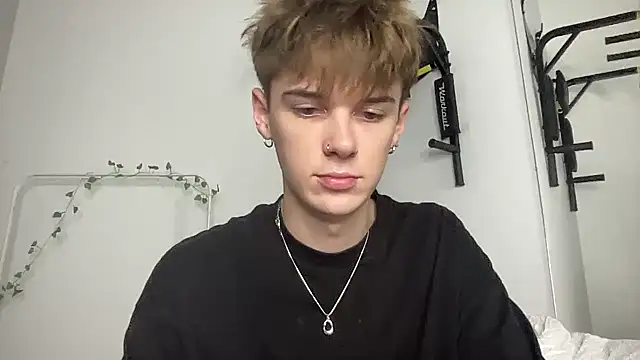 Milk_Guy live sex cam