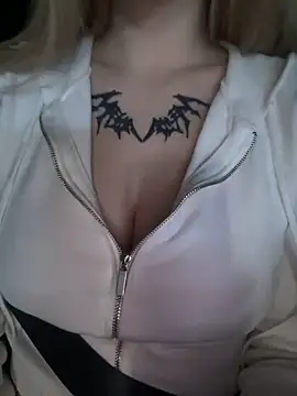 white_godness live sex cam