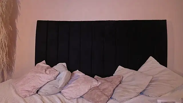 kassandra_james live sex cam