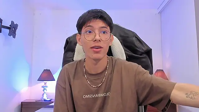 alexandersawyer live sex cam