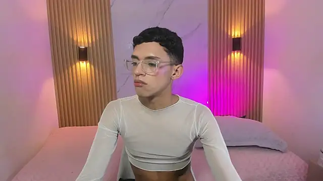 BILLY_JAMEES live sex cam