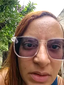 AliceRuivinha2 live sex cam