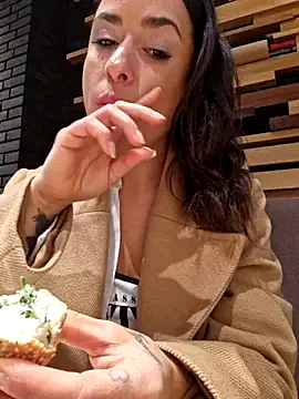 LydiaMaus96 live sex cam