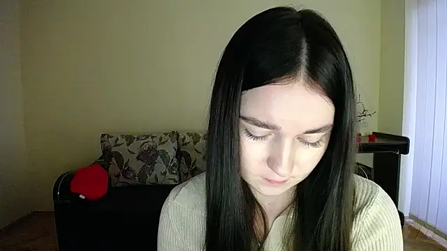 Pretty_shy live sex cam