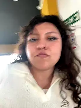 Larissa_Antonella live sex cam