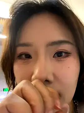 ChuChu1991 live sex cam