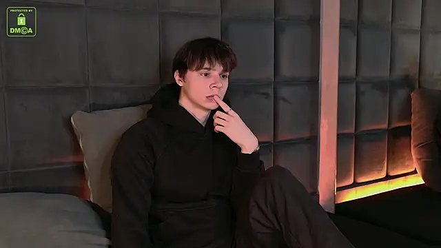 AnthonyHall live sex cam