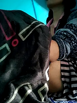 Koziekylie live sex cam