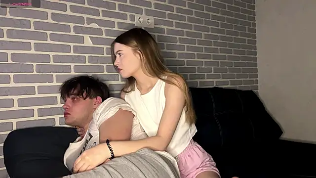 fetchingcouplee live sex cam