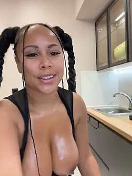 HaileyDiana live sex cam