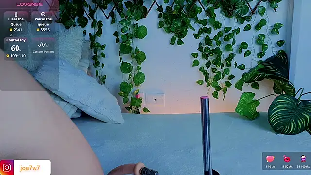 Levii_Ackermann live sex cam