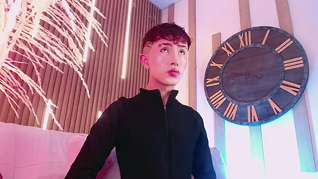 Noah_Xitruxx live sex cam