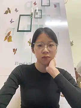 meomeo2k6 live sex cam