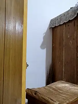 Tanha18 live sex cam