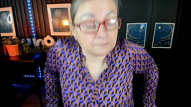 AlexandraKind live sex cam