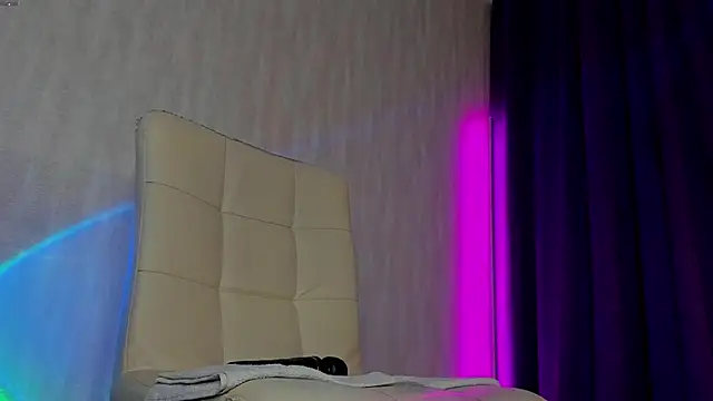 Miss_Kreez live sex cam