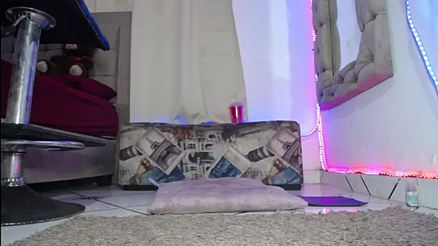 TRANSCATALINA live sex cam