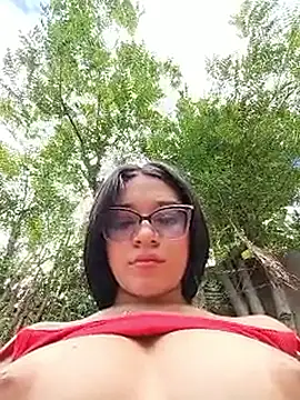 -VICKKY live sex cam