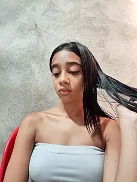 Zoe_Sweett18 live sex cam