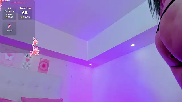 ScarlettDreamss7 live sex cam