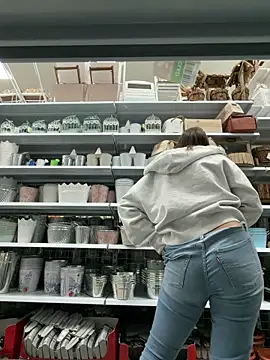 DoriDeluxe66 live sex cam