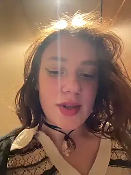 lucy-joy live sex cam