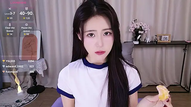 JoJo-ovo live sex cam