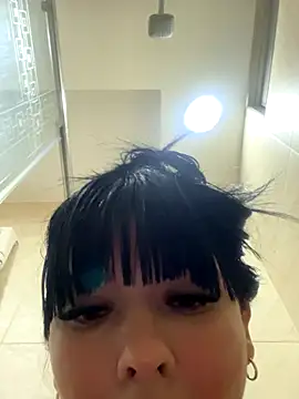 BrendaCrean live sex cam