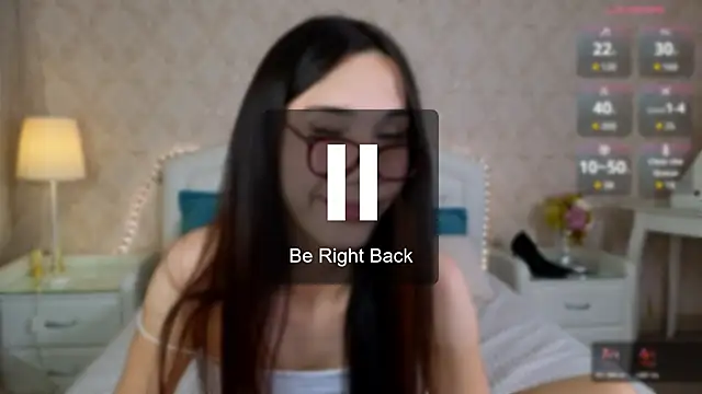 Kaia_Sunshine_Mia live sex cam