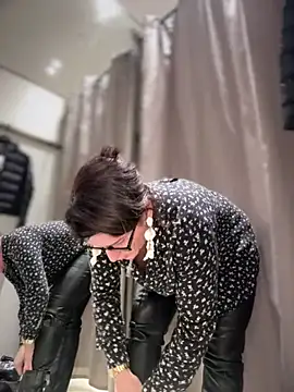 ZhenjaPoledance live sex cam