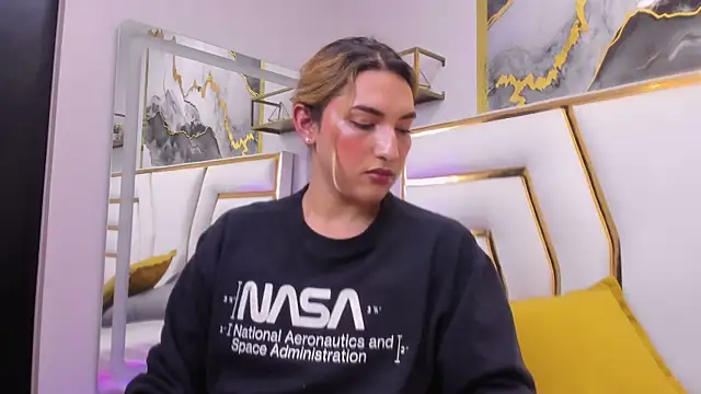 TomLondon_ live sex cam