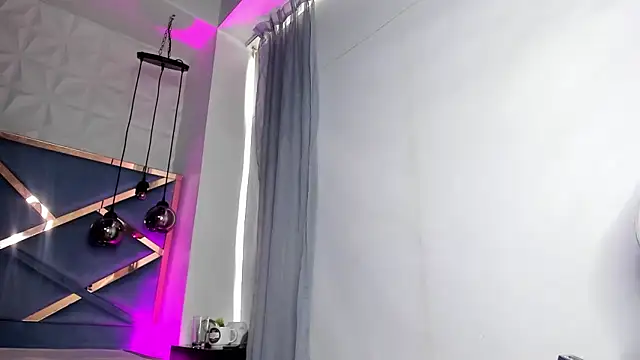 Lucii_fer_ live sex cam