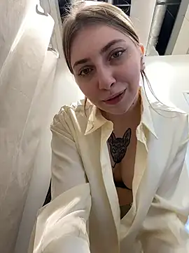 Sunny___Bunny live sex cam