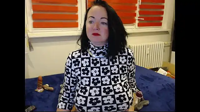 Alexie33 live sex cam