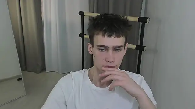 Kevin_Kesi live sex cam