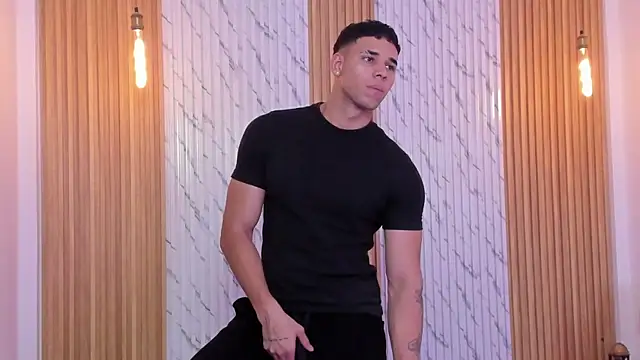 thomas_walker0 live sex cam