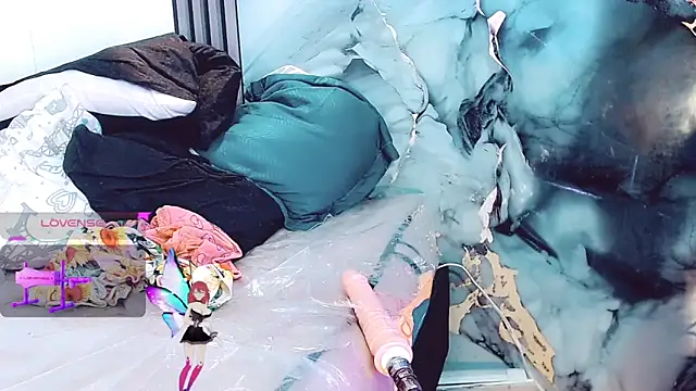 khiara_moretti live sex cam