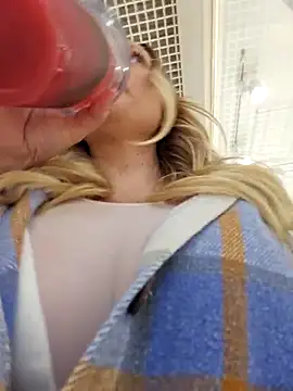 Bondgirl_013 live sex cam