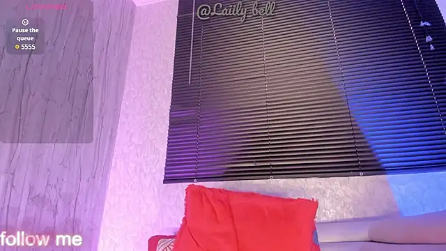 LaiilyBell12 live sex cam