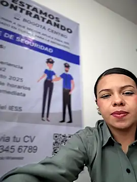 Ariana-07 live sex cam