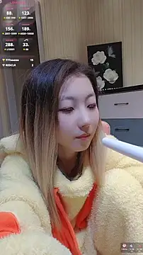 Deserve_E live sex cam